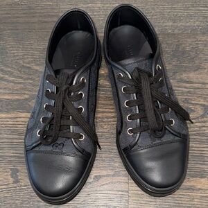 Gucci GG Sneaker-426187-Authentic-EUC